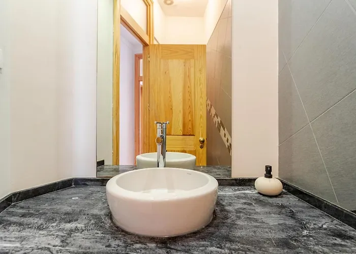 Cais Sodre Spacious Appartement