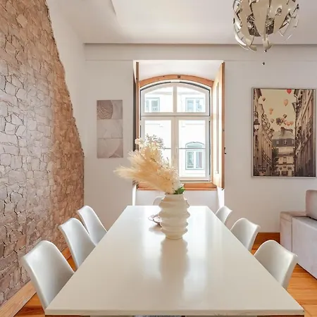 Cais Sodre Spacious * Lisbon