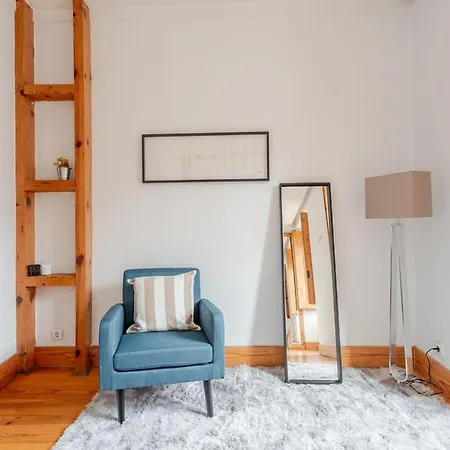 Apartment Cais Sodre Spacious *