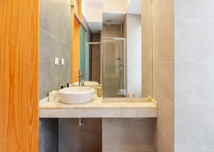 Cais Sodre Spacious Lisbon